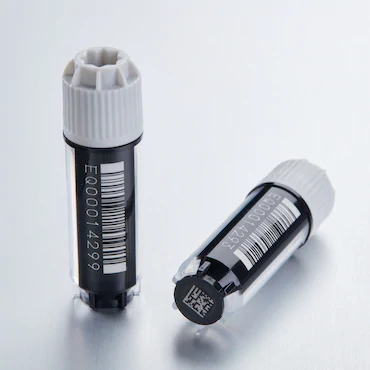 艾本德Eppendorf CryoStorage Vial, 2.0 mL, 不含 DNase、RNase、人類(lèi) DNA 和內(nèi)毒素；外螺紋，預(yù)先加蓋灰色管蓋，帶 2D SafeCode (DataMa